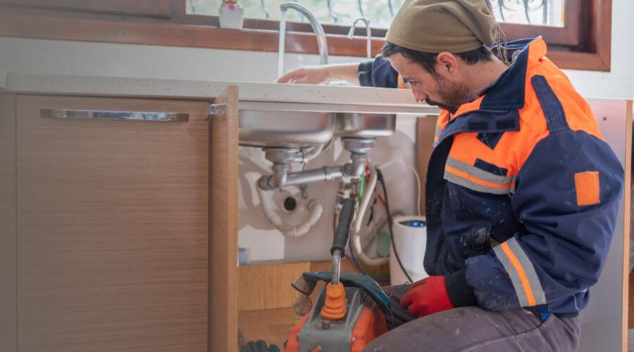 Local expert plumbing services in Sixes, OR
